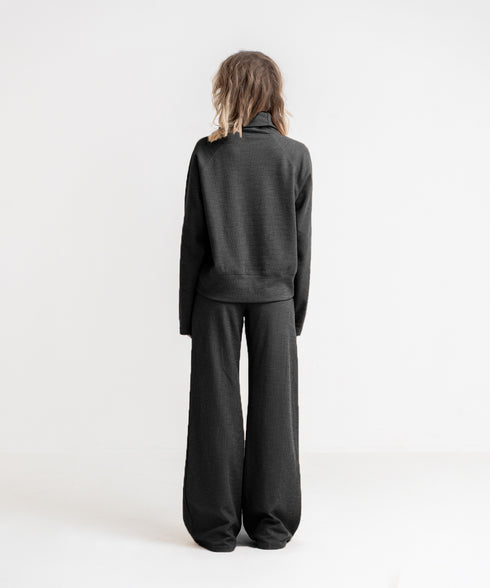 Women's Rib Relaxed Fit Turtleneck